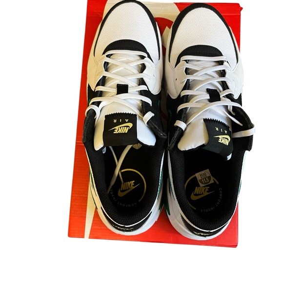 New In Box Men's Nike Air Max Excee Sneakers White/Malachite-Black-White sz 11.5 - Picture 8 of 12